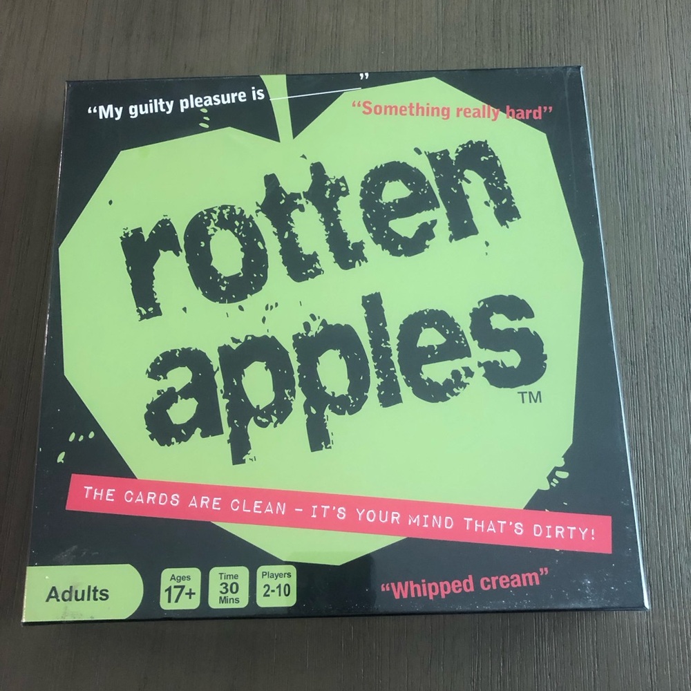 Rotten Apples Card Game - Black and Green